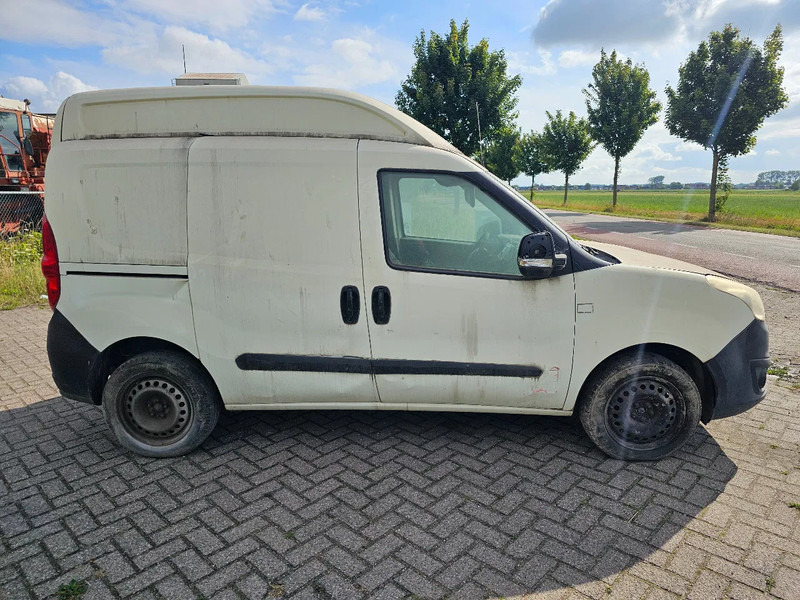 Opel Combo Combo-D-VANWXD1BA8AA - Xe hơi: hình 4 Opel Combo Combo-D-VANWXD1BA8AA - Xe hơi: hình 4