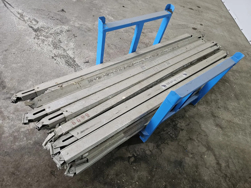 Schmitz Cargobull Doppelstock-systeem - Dubbellaadvloersystem - Phụ tùng cho Xe tải: hình 4 Schmitz Cargobull Doppelstock-systeem - Dubbellaadvloersystem - Phụ tùng cho Xe tải: hình 4