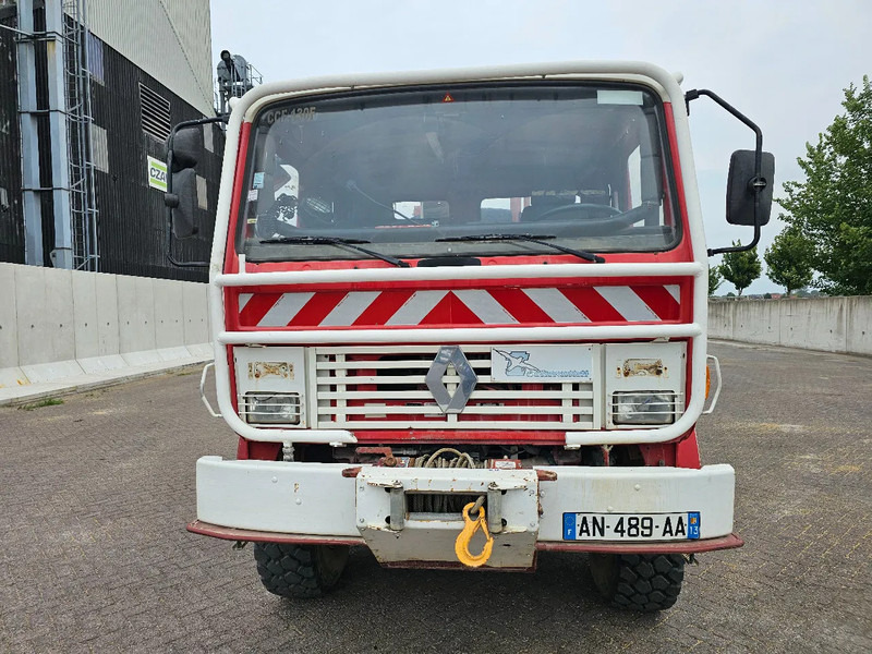 Renault M210 4x4 - Arbois 3500L - Xe tải cứu hỏa: hình 2 Renault M210 4x4 - Arbois 3500L - Xe tải cứu hỏa: hình 2