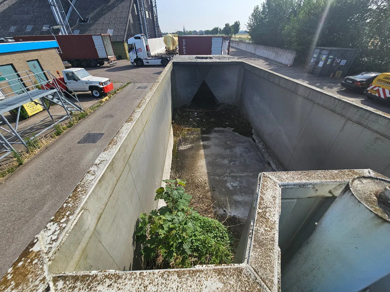 Sơ mi rơ moóc hộp kín Stas 0-38/3FKC - MIXER trailer: hình 10 Sơ mi rơ moóc hộp kín Stas 0-38/3FKC - MIXER trailer: hình 10