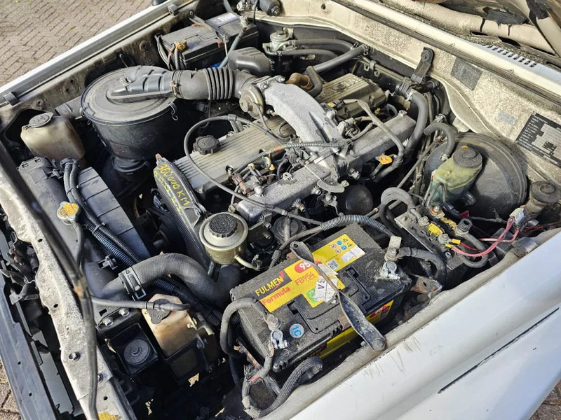 Xe bán tải Toyota Land Cruiser LB71MOD: hình 13 Xe bán tải Toyota Land Cruiser LB71MOD: hình 13