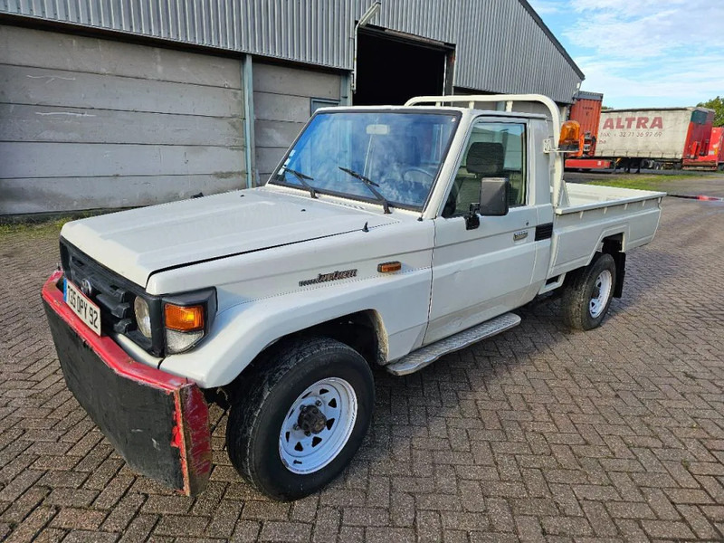Toyota Land Cruiser LB71MOD - Xe hơi: hình 1 Toyota Land Cruiser LB71MOD - Xe hơi: hình 1