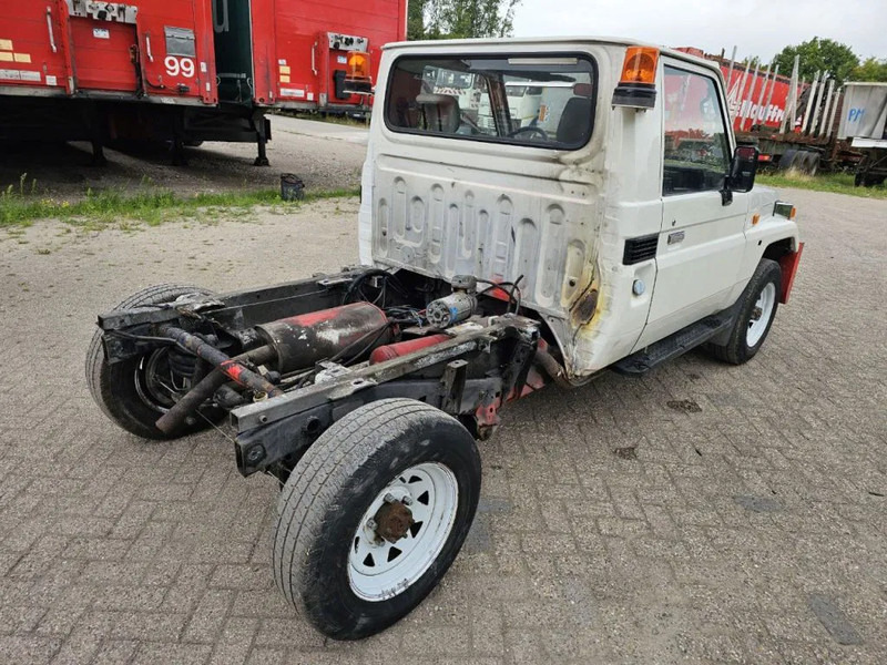 Toyota Land Cruiser LB71MOD - Xe tải nhỏ: hình 5 Toyota Land Cruiser LB71MOD - Xe tải nhỏ: hình 5