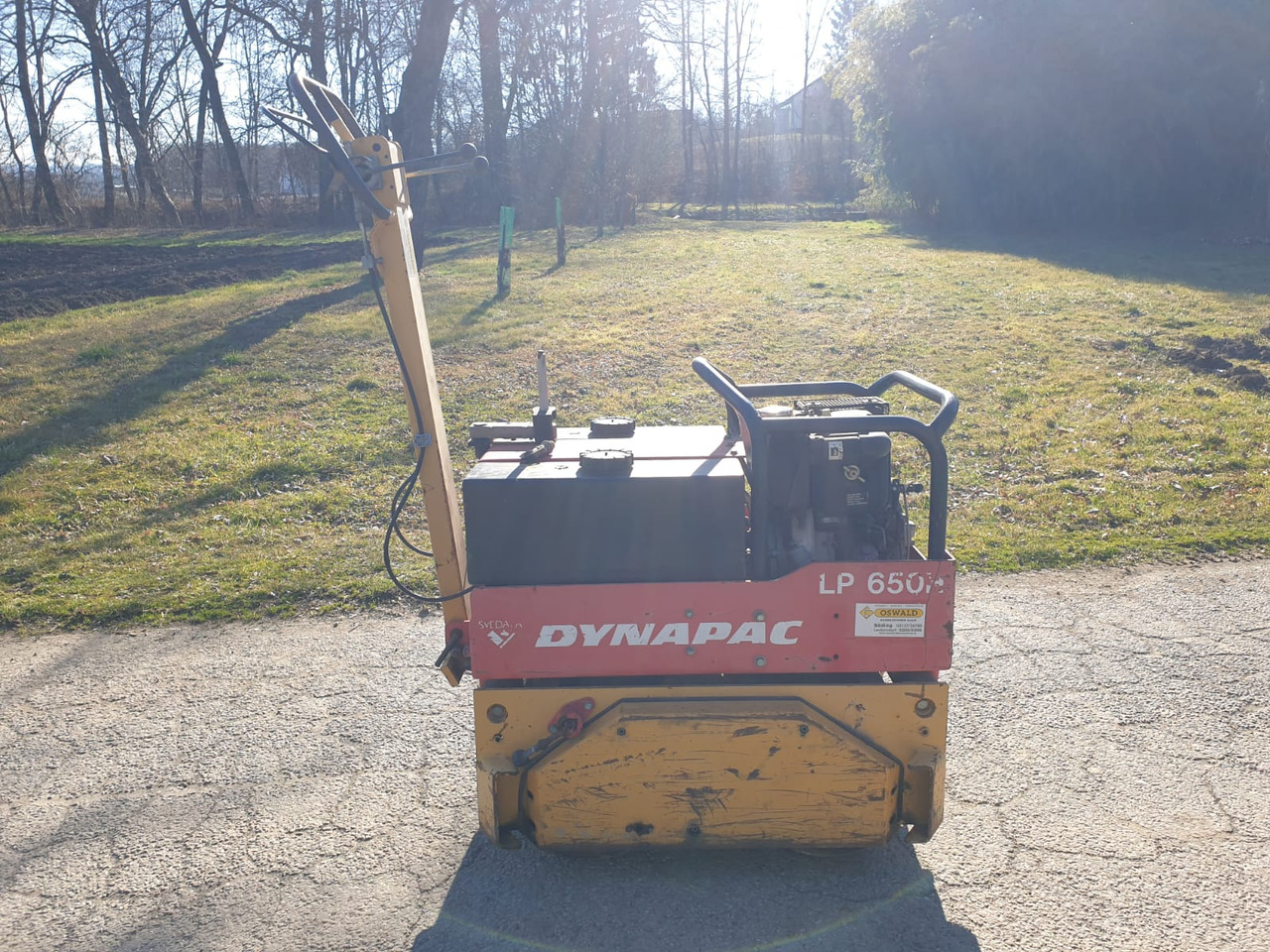 DYNAPAC LP 650 H - Máy lăn nhỏ: hình 2 DYNAPAC LP 650 H - Máy lăn nhỏ: hình 2
