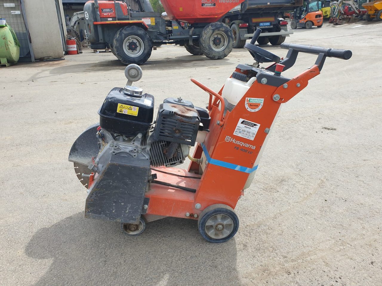 HUSQVARNA FS 400 LV - Trang thiết bị xây dựng: hình 3 HUSQVARNA FS 400 LV - Trang thiết bị xây dựng: hình 3