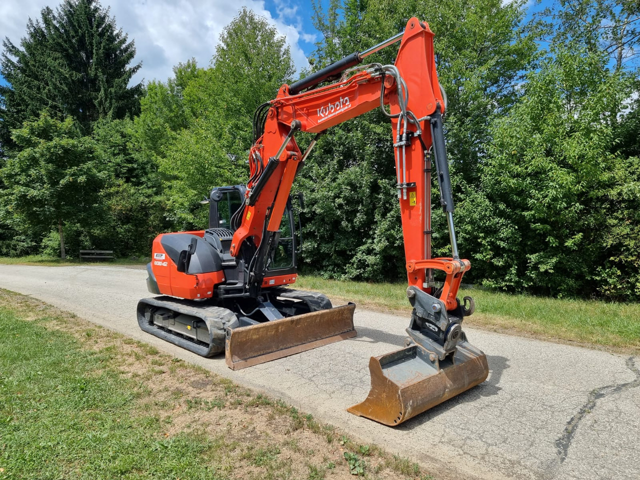KUBOTA KX 080-4a2 - Máy xúc mini: hình 4 KUBOTA KX 080-4a2 - Máy xúc mini: hình 4