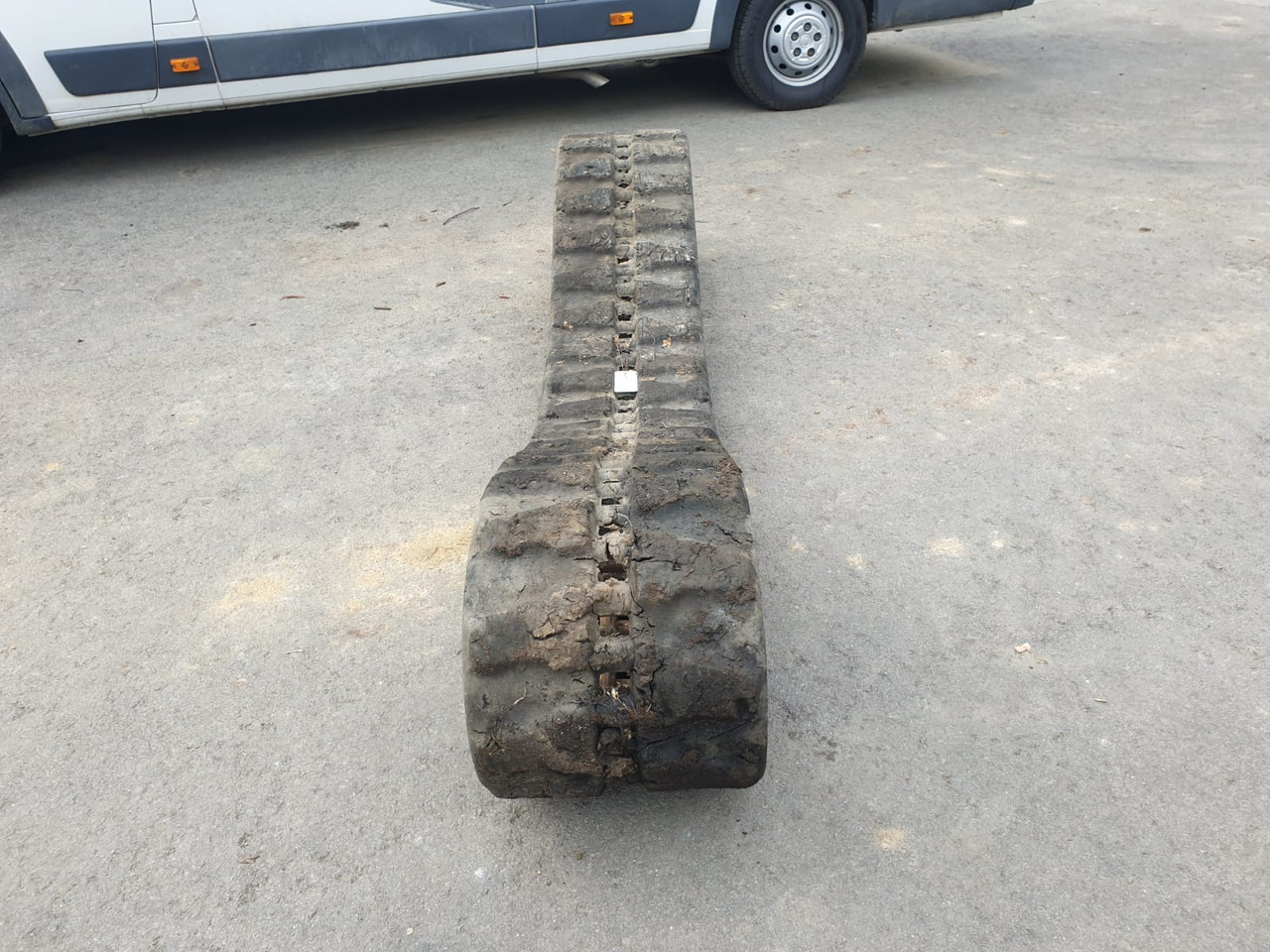 Rubber track used for Wacker Neuson 50Z3 - Phụ tùng cho Máy xúc mini: hình 2 Rubber track used for Wacker Neuson 50Z3 - Phụ tùng cho Máy xúc mini: hình 2