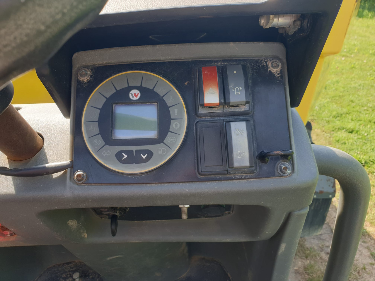 Xe ben đổ WACKER DW 60: hình 14 Xe ben đổ WACKER DW 60: hình 14