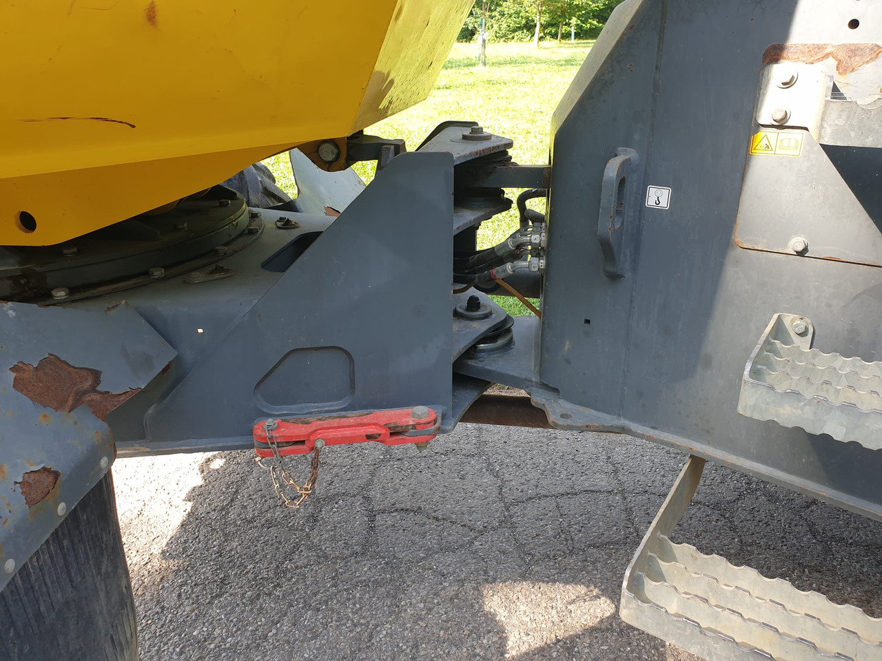 Xe ben đổ WACKER DW 60: hình 9 Xe ben đổ WACKER DW 60: hình 9