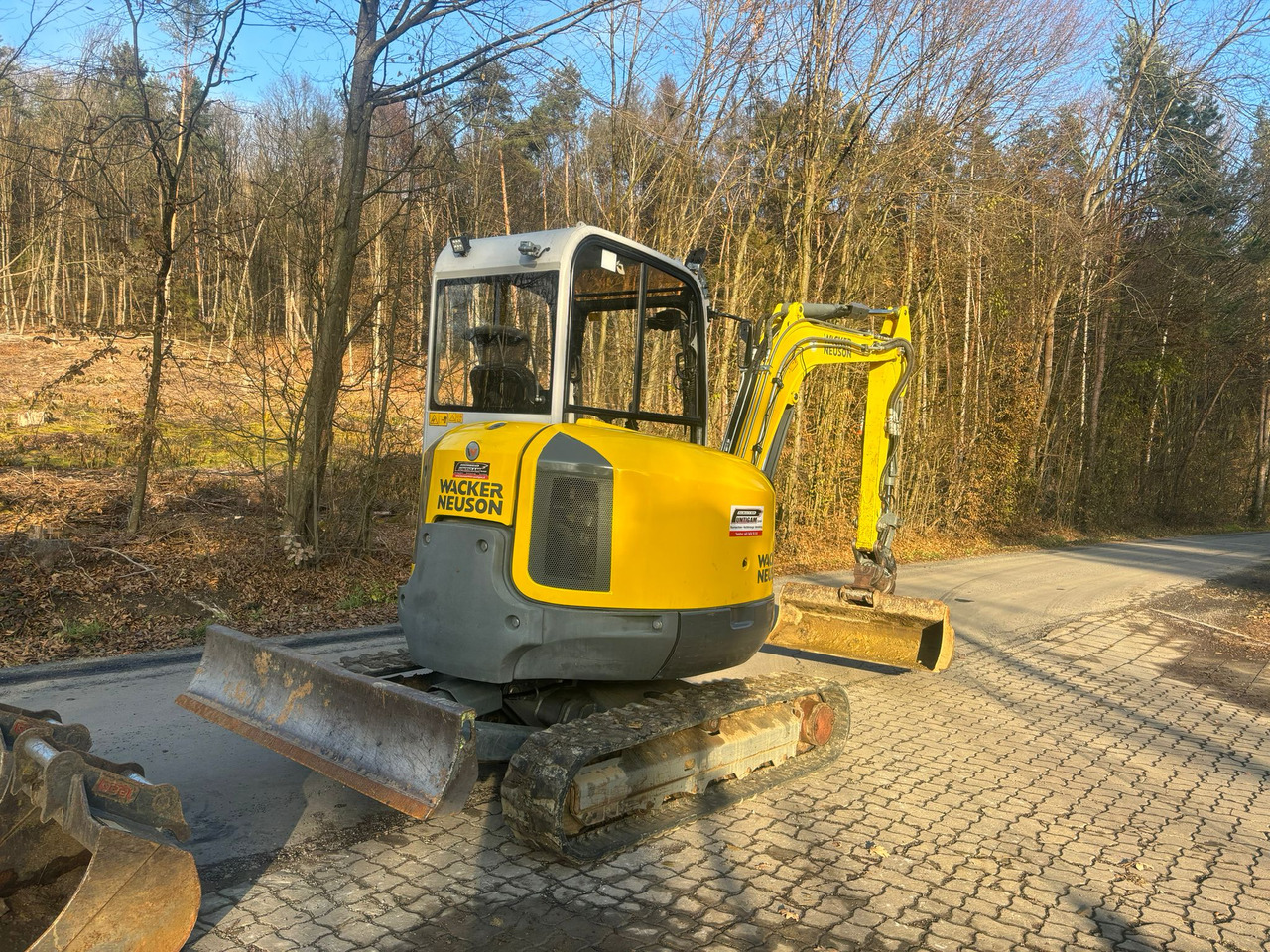 Máy xúc mini WACKER Neuson EZ 38: hình 7