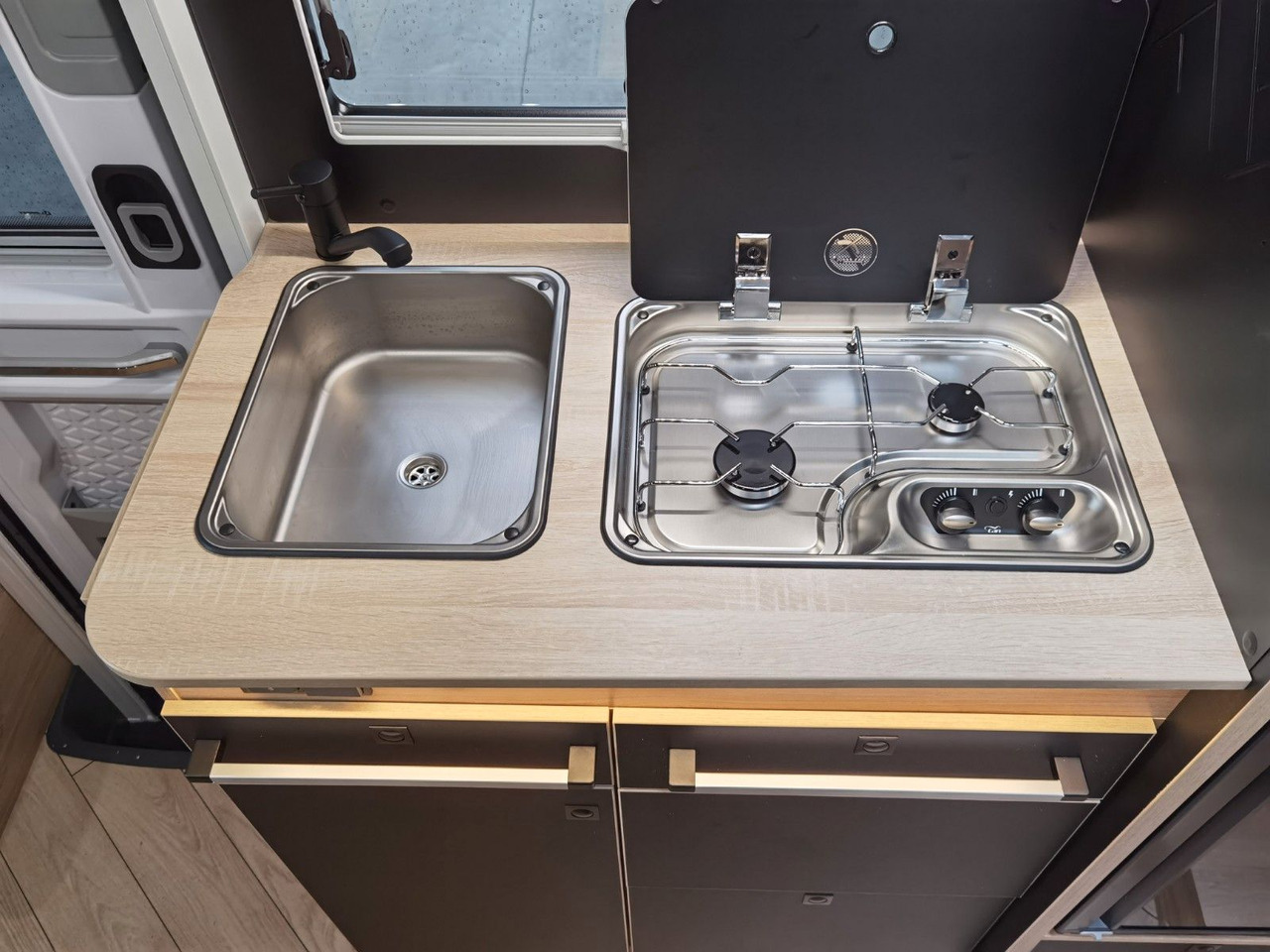 Xe cắm trại bán tích hợp Chausson 627 TITANIUM / - 2026 -/ EINZELBETTEN & HUBBETT: hình 18