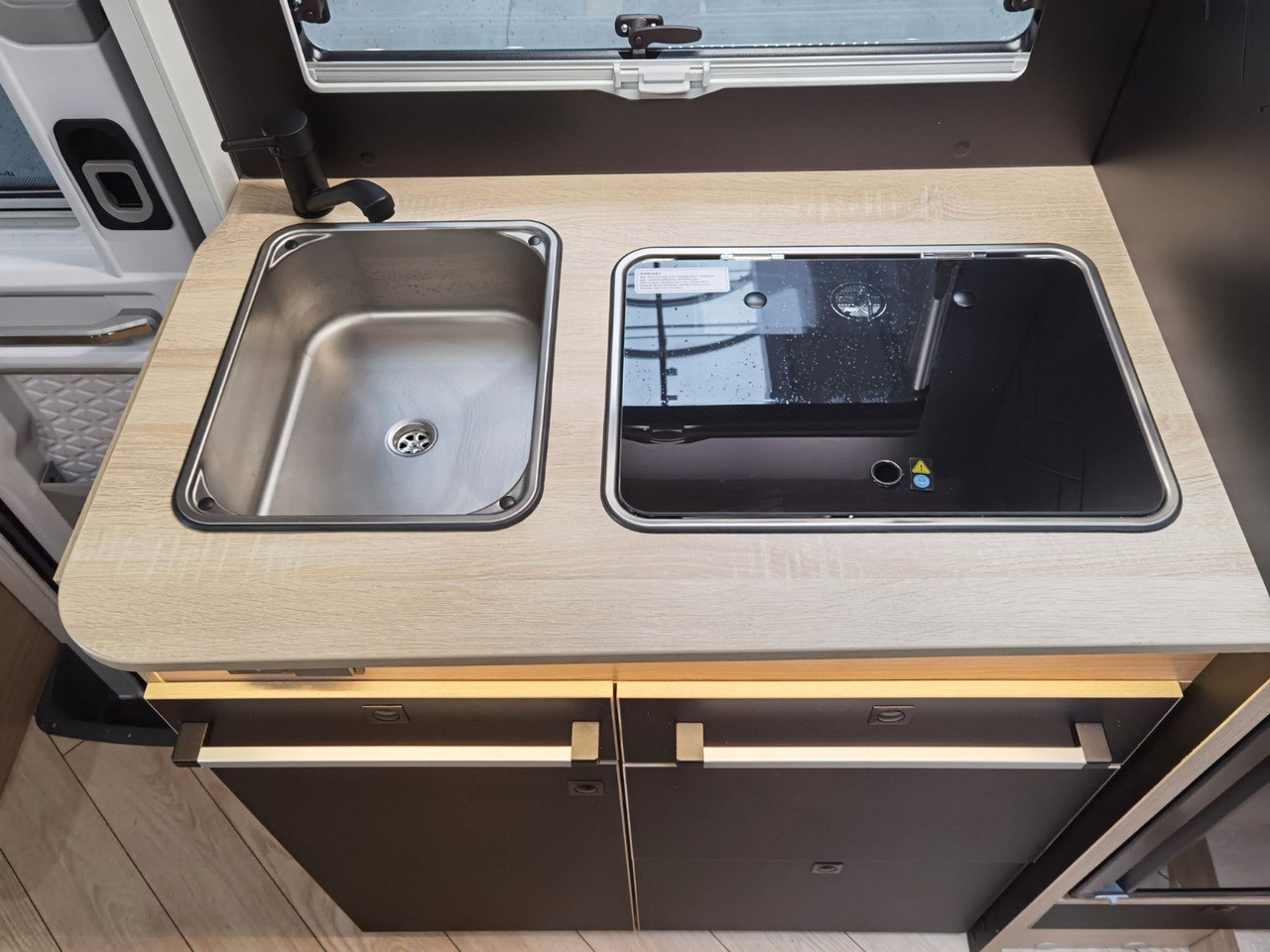 Xe cắm trại bán tích hợp Chausson 627 TITANIUM / - 2026 -/ EINZELBETTEN & HUBBETT: hình 19