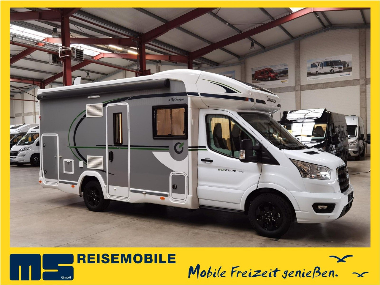 Chausson 640 TITANIUM /- 2026 - / XXL - HUBBETT & RAUMBAD - Xe cắm trại bán tích hợp: hình 1 Chausson 640 TITANIUM /- 2026 - / XXL - HUBBETT & RAUMBAD - Xe cắm trại bán tích hợp: hình 1