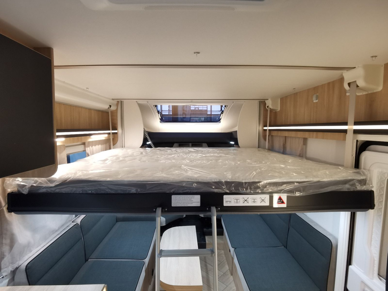 Cho thuê  Chausson 640 TITANIUM /- 2026 - / XXL - HUBBETT & RAUMBAD Chausson 640 TITANIUM /- 2026 - / XXL - HUBBETT & RAUMBAD: hình 9