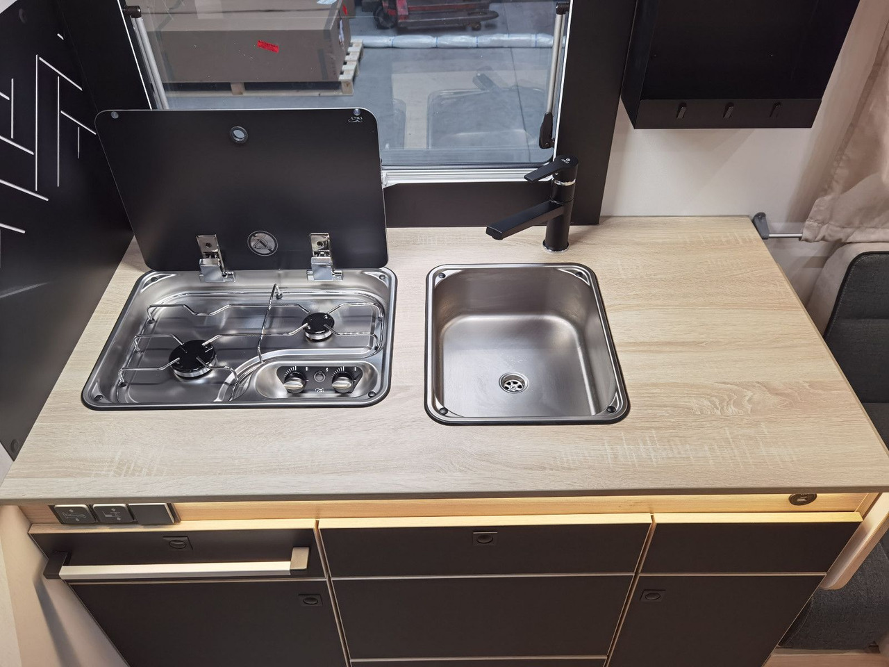 Cho thuê  Chausson 640 TITANIUM /- 2026 - / XXL - HUBBETT & RAUMBAD Chausson 640 TITANIUM /- 2026 - / XXL - HUBBETT & RAUMBAD: hình 11