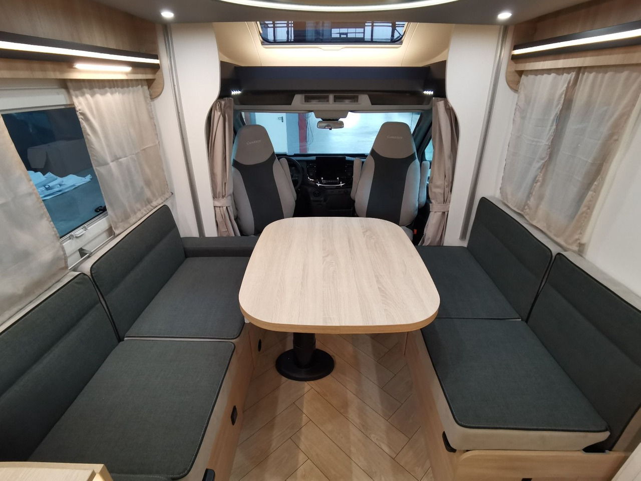 Cho thuê  Chausson 640 TITANIUM /- 2026 - / XXL - HUBBETT & RAUMBAD Chausson 640 TITANIUM /- 2026 - / XXL - HUBBETT & RAUMBAD: hình 7