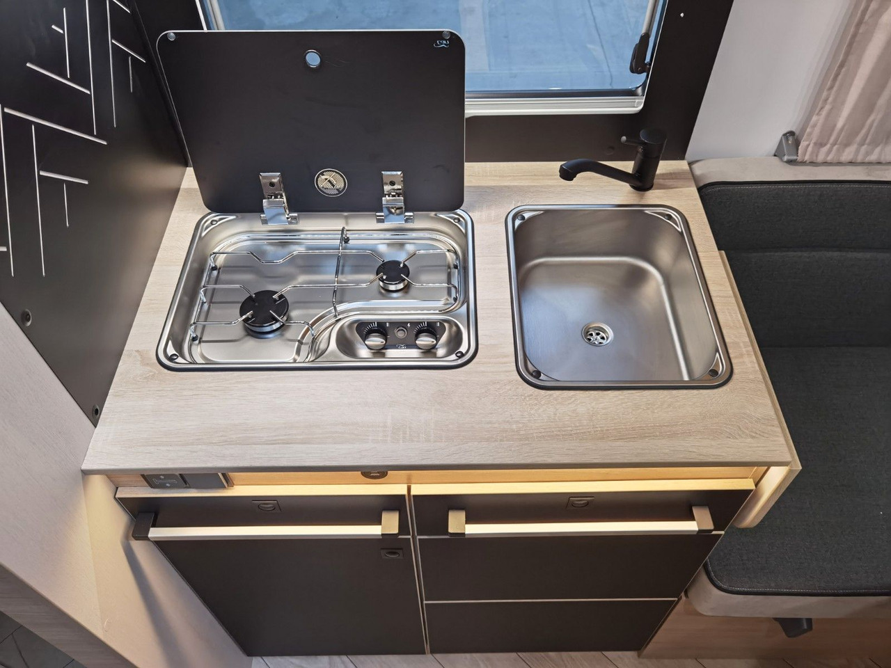 Cho thuê  Chausson 797 TITANIUM / - 2026 - / EINZELBETTEN & HUBBETT Chausson 797 TITANIUM / - 2026 - / EINZELBETTEN & HUBBETT: hình 18