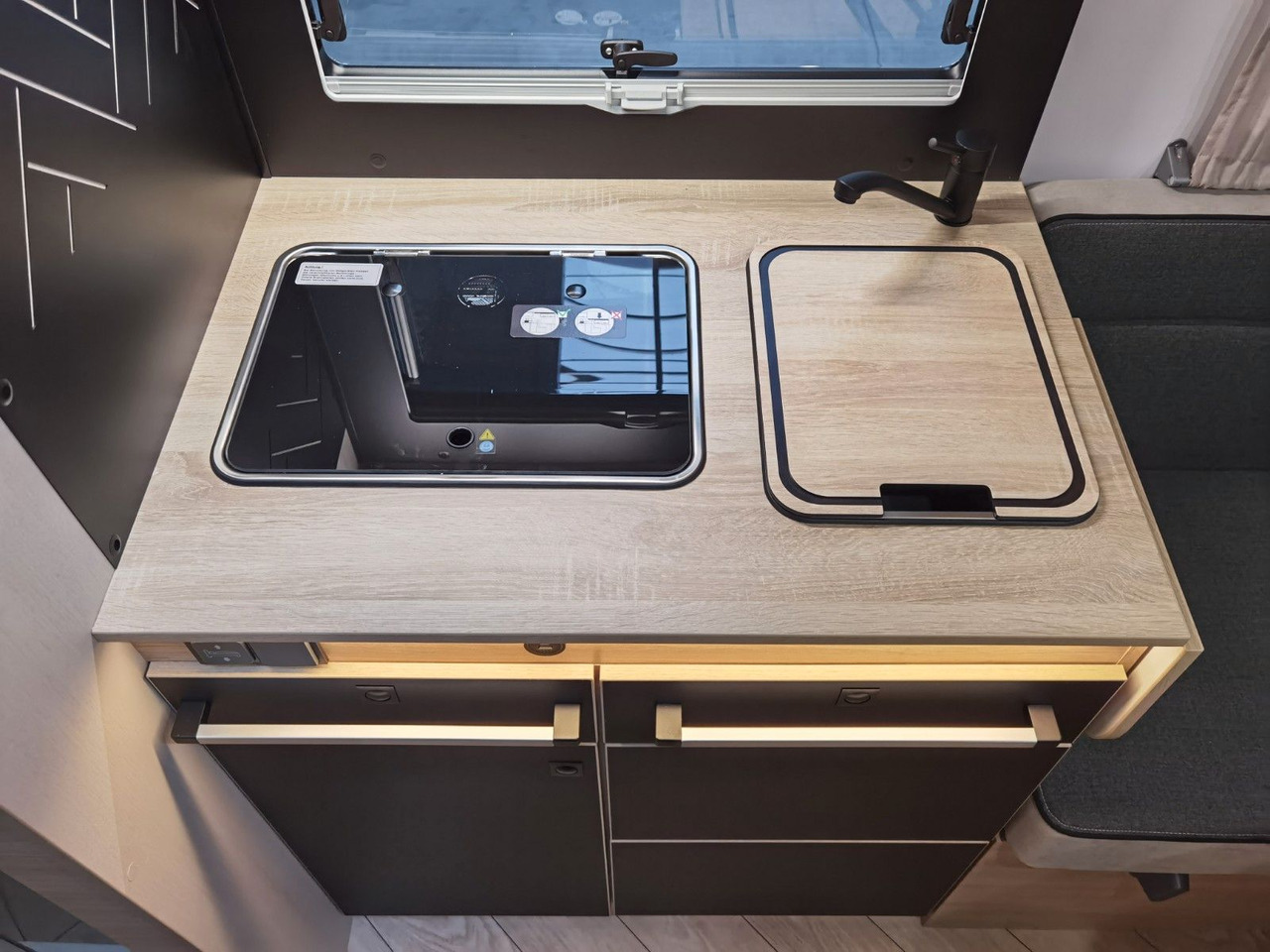 Cho thuê  Chausson 797 TITANIUM / - 2026 - / EINZELBETTEN & HUBBETT Chausson 797 TITANIUM / - 2026 - / EINZELBETTEN & HUBBETT: hình 19