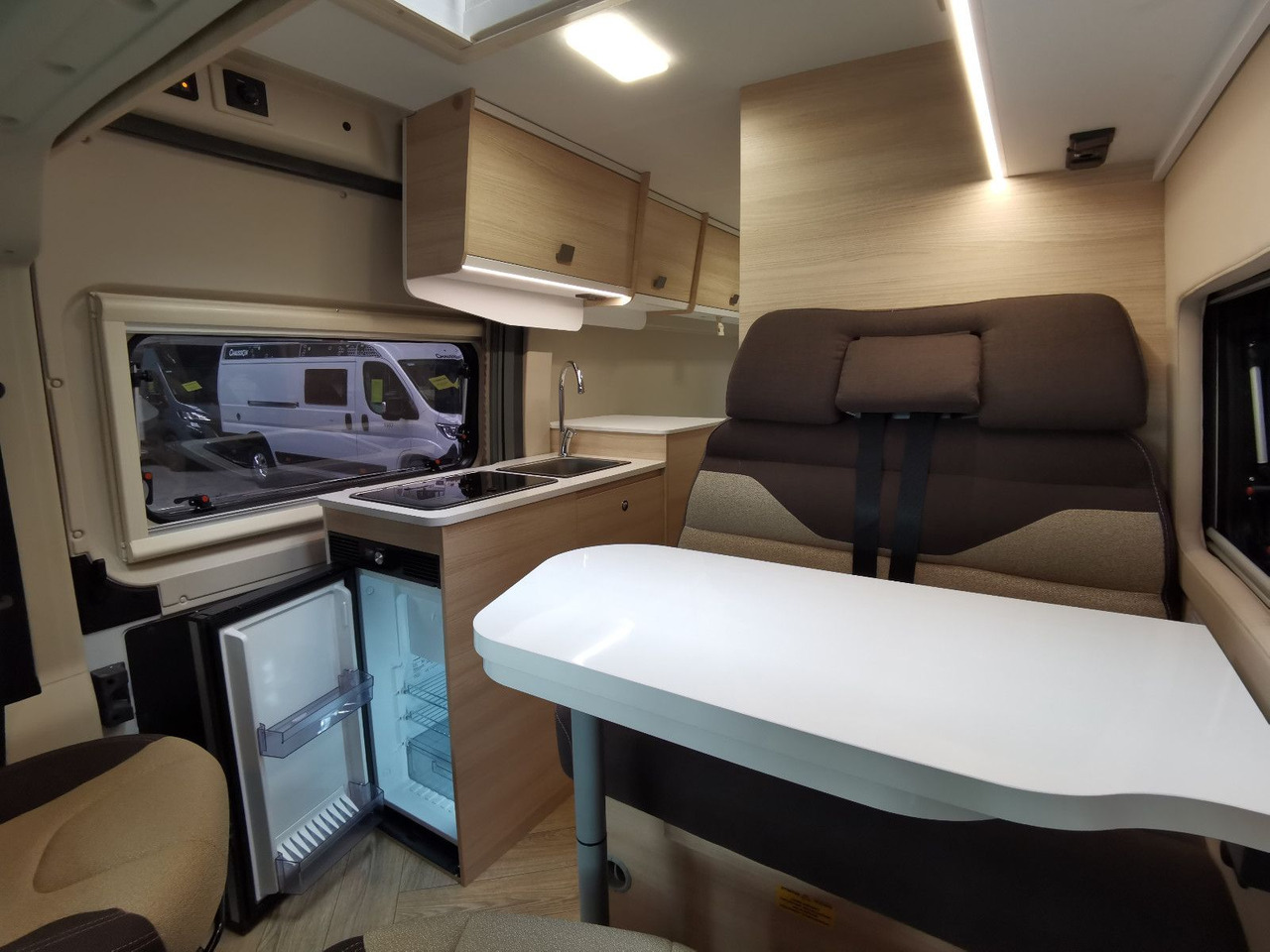 Xe van cắm trại mới Chausson V697 FIRST LINE / - 2025 - /140PS / EINZELBETTEN Chausson V697 FIRST LINE / - 2025 - /140PS / EINZELBETTEN: hình 12