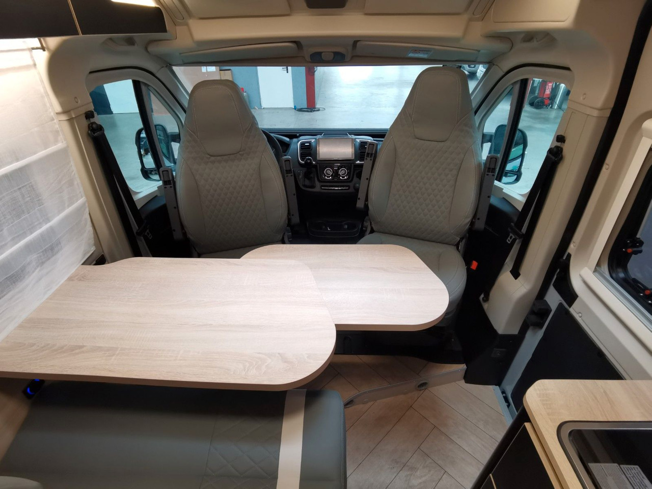 Xe van cắm trại Chausson V697 SPORT LINE / -2026- / 140-8G./ EINZELBETTEN: hình 14 Xe van cắm trại Chausson V697 SPORT LINE / -2026- / 140-8G./ EINZELBETTEN: hình 14