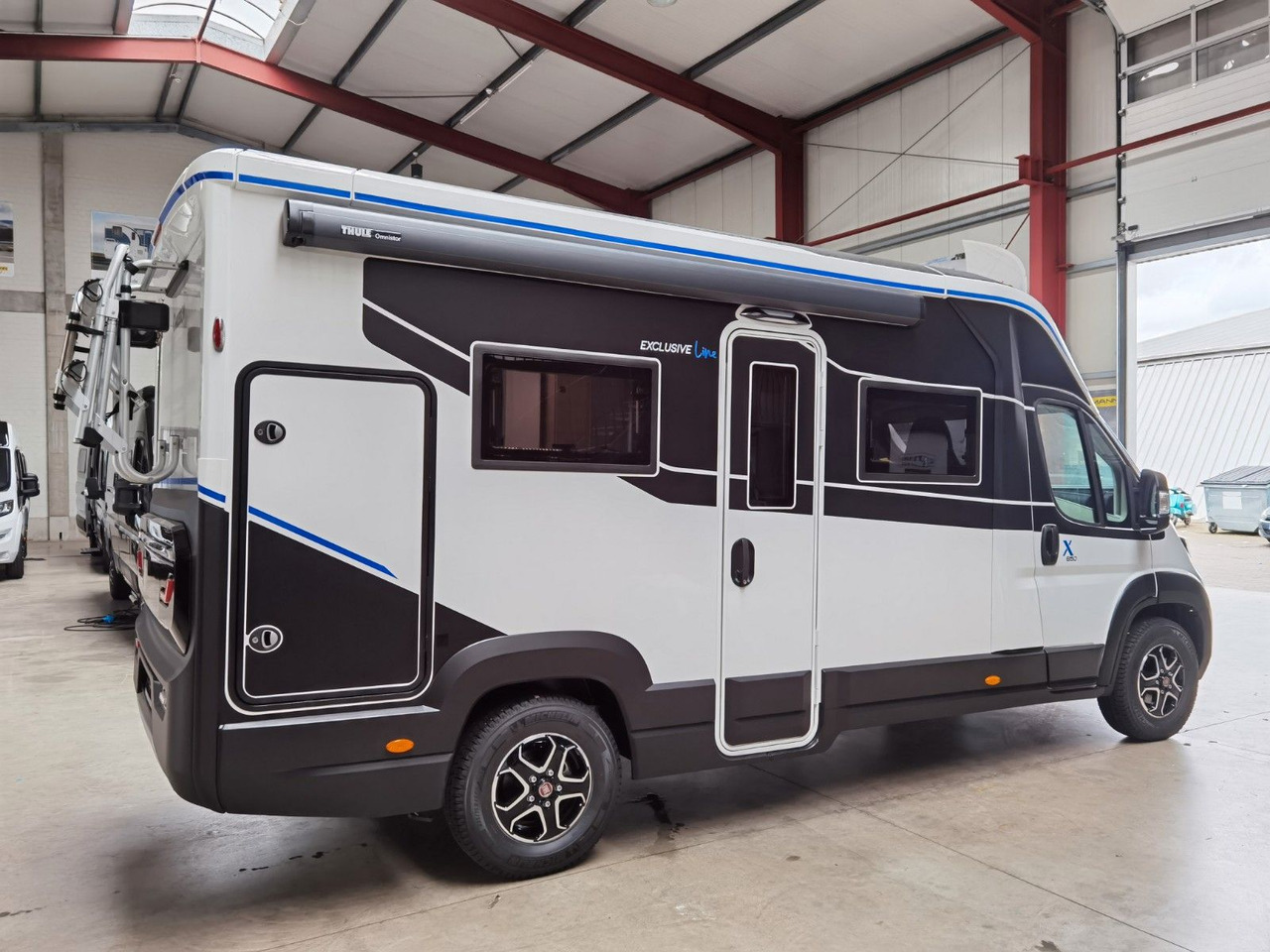 Chausson X 650 EXCLUSIVE LINE / 140PS- 9G / XXL - HUBBETT - Xe cắm trại bán tích hợp: hình 4 Chausson X 650 EXCLUSIVE LINE / 140PS- 9G / XXL - HUBBETT - Xe cắm trại bán tích hợp: hình 4