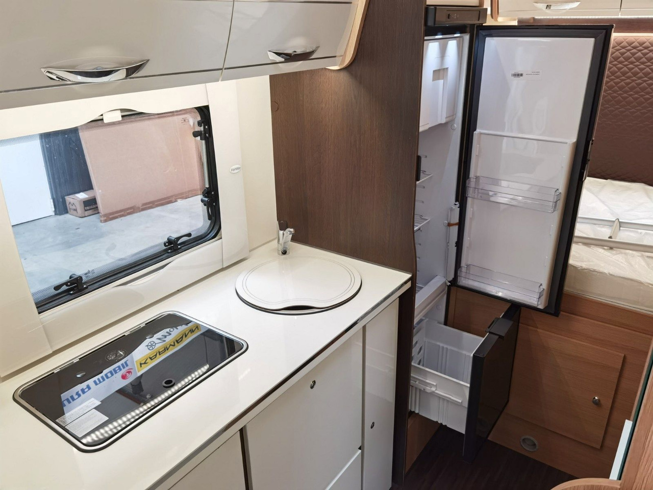 Xe cắm trại alkoven Forster A 699 HB /140PS / ZUBEHÖR - PAKET / 6x SITZP.: hình 17