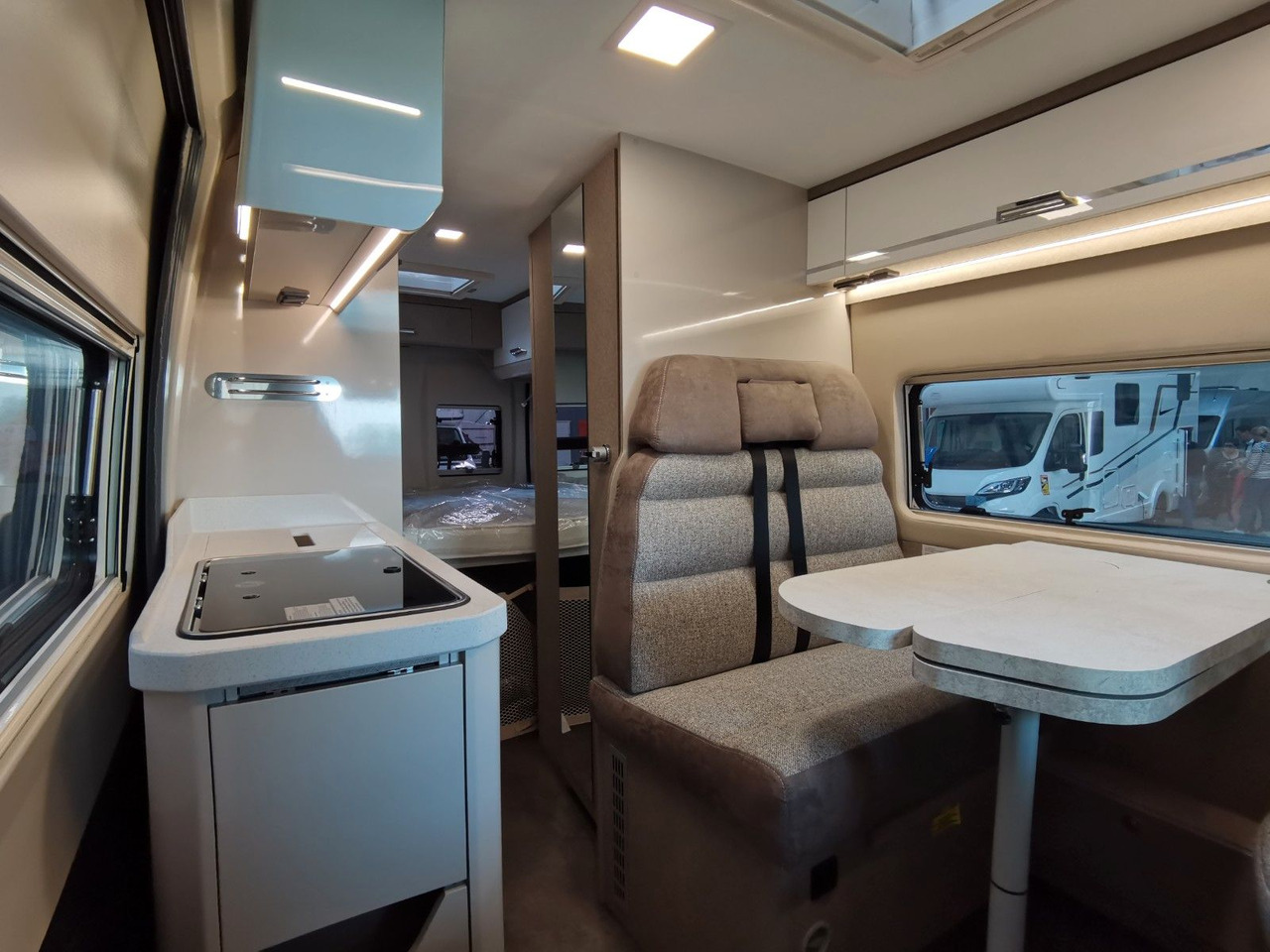 Xe van cắm trại Karmann DAVIS 590 LIFESTYLE / 140PS- AUTOMATIK / SKYROOF: hình 13