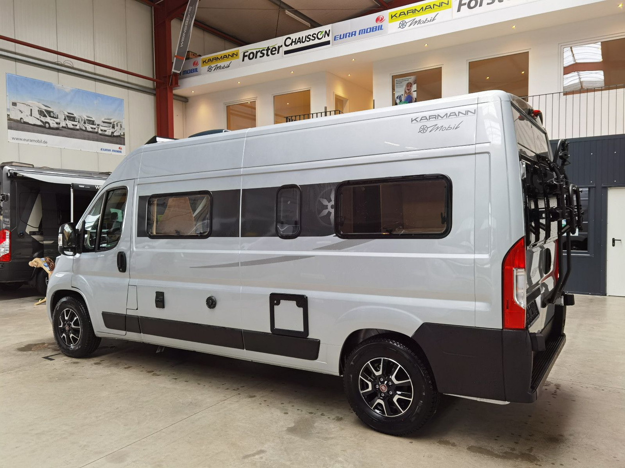 Karmann DAVIS 590 LIFESTYLE / 140PS / SKY-ROOF & ALU - Xe van cắm trại: hình 5 Karmann DAVIS 590 LIFESTYLE / 140PS / SKY-ROOF & ALU - Xe van cắm trại: hình 5