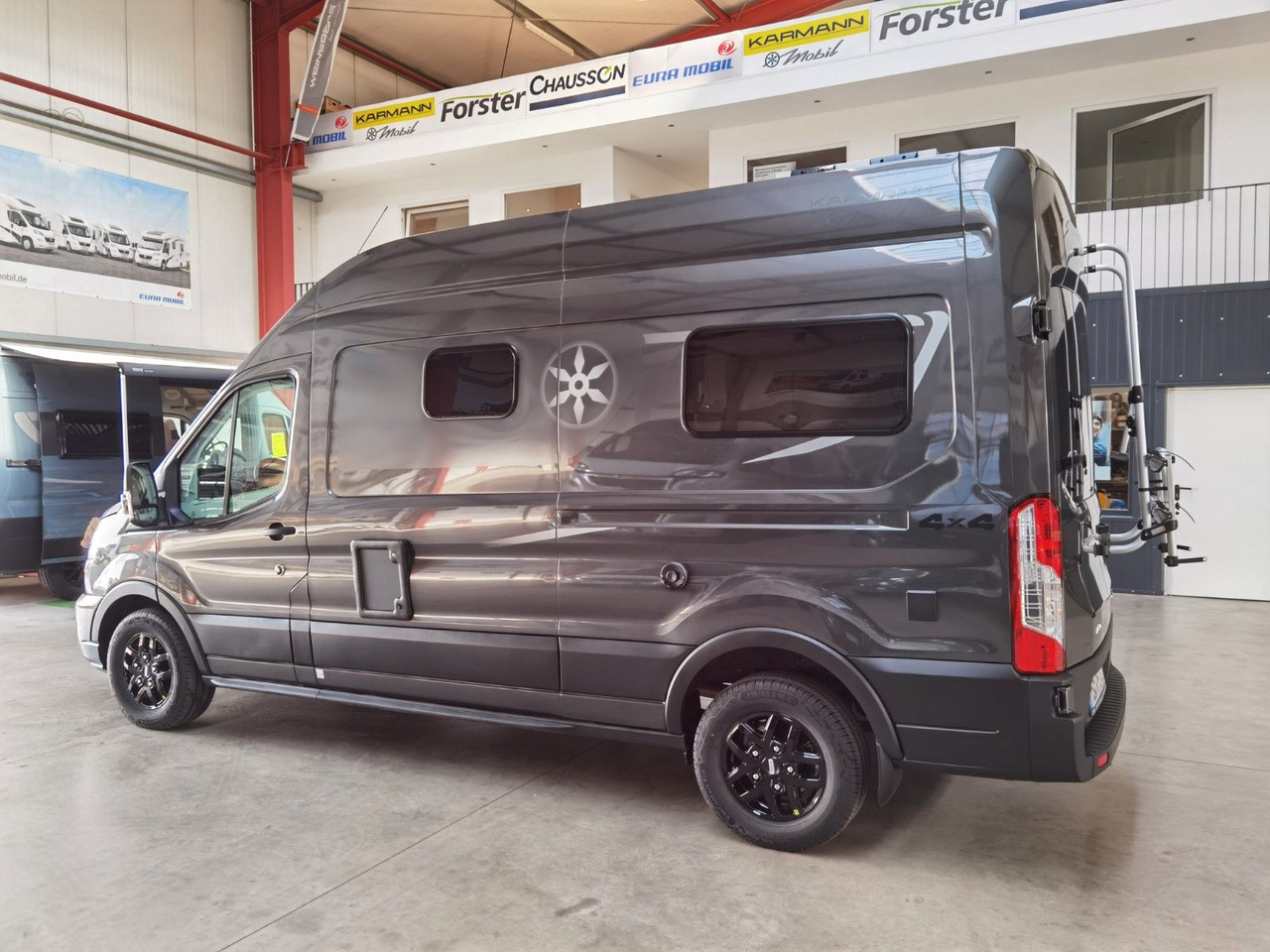 Karmann DEXTER 570 / 170 PS / 4x4/ ALU / SOLAR / MARKISE - Xe van cắm trại: hình 5 Karmann DEXTER 570 / 170 PS / 4x4/ ALU / SOLAR / MARKISE - Xe van cắm trại: hình 5