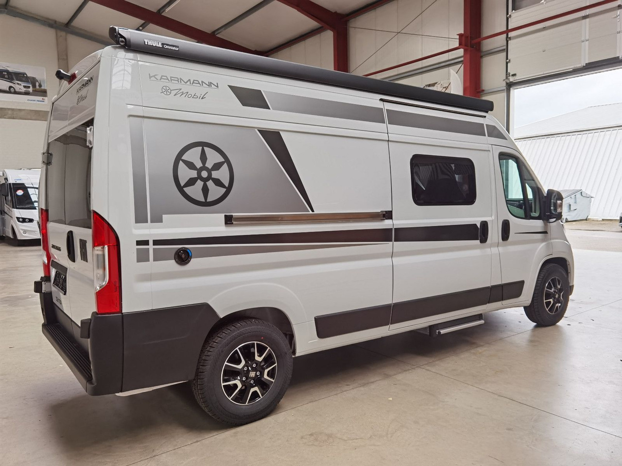 Karmann DEXTER 600 / -2026-/ EINZELBETTEN & BAR-VERSION - Xe van cắm trại: hình 4 Karmann DEXTER 600 / -2026-/ EINZELBETTEN & BAR-VERSION - Xe van cắm trại: hình 4
