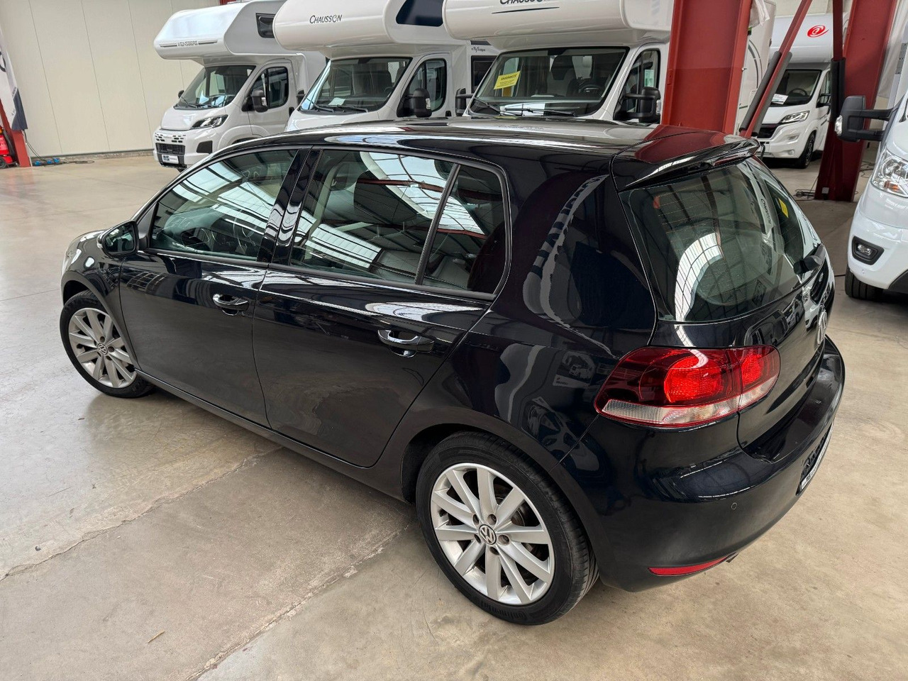Volkswagen Golf 1.4 TSI DSG 90 kW HIGHLINE / 1.HAND / - Xe hơi: hình 3 Volkswagen Golf 1.4 TSI DSG 90 kW HIGHLINE / 1.HAND / - Xe hơi: hình 3