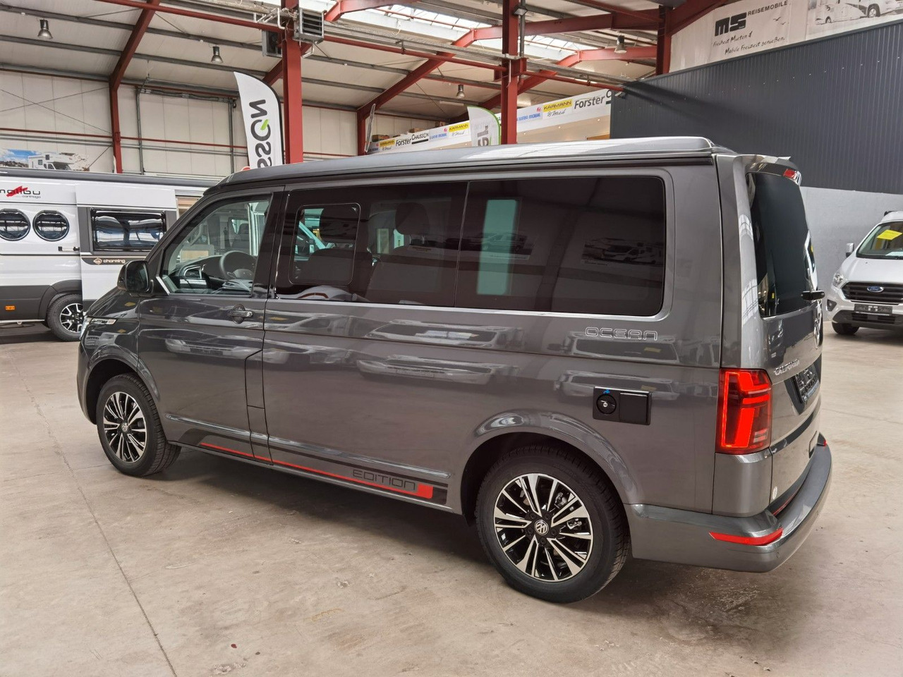 Volkswagen T6.1 CALIFORNIA OCEAN EDITION / DSG / NAVI / ACC - Xe van chở khách: hình 5 Volkswagen T6.1 CALIFORNIA OCEAN EDITION / DSG / NAVI / ACC - Xe van chở khách: hình 5
