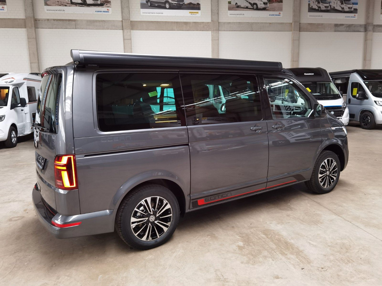 Volkswagen T6.1 CALIFORNIA OCEAN EDITION / DSG / NAVI / ACC - Xe van chở khách: hình 4 Volkswagen T6.1 CALIFORNIA OCEAN EDITION / DSG / NAVI / ACC - Xe van chở khách: hình 4