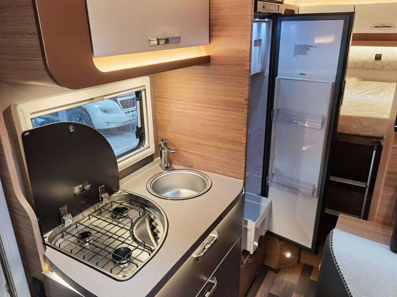 Xe cắm trại bán tích hợp Weinsberg CARACOMPACT 600 MEG PEPPER / 8G. - AUTOMATIK: hình 15 Xe cắm trại bán tích hợp Weinsberg CARACOMPACT 600 MEG PEPPER / 8G. - AUTOMATIK: hình 15