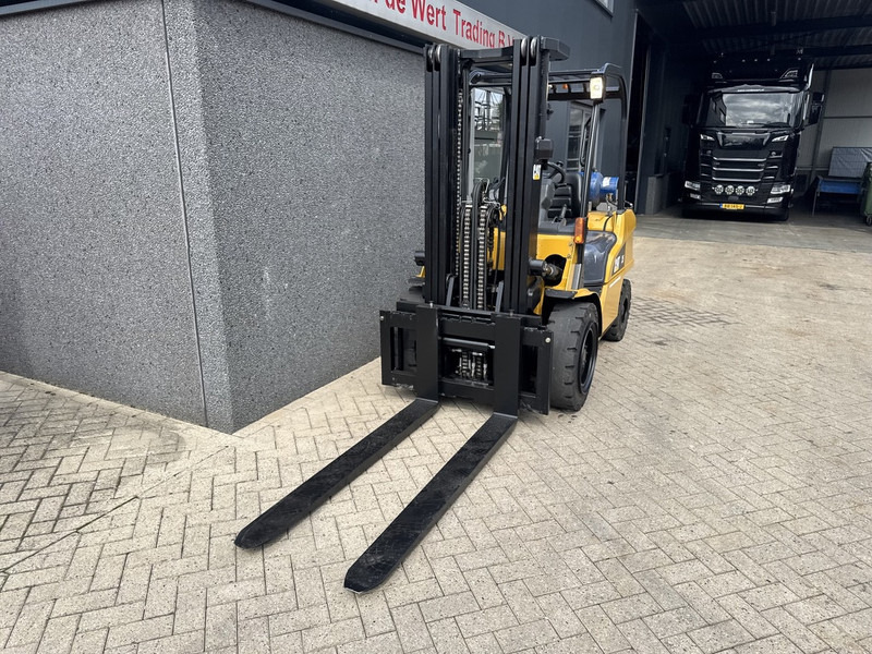 Caterpillar GP35 Triplo 430 Freelift / Sideshift / 4e Functie LPG 2008 - Xe nâng gas: hình 4 Caterpillar GP35 Triplo 430 Freelift / Sideshift / 4e Functie LPG 2008 - Xe nâng gas: hình 4