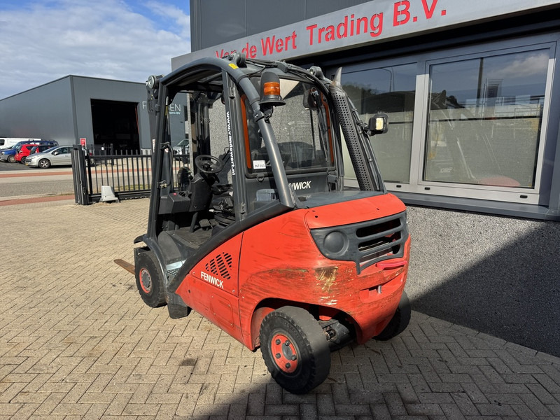 Linde H20D-01 Triplo 470 Freelift / Sideshift 5355UUR VW Diesel 2012 - Xe nâng diesel: hình 3 Linde H20D-01 Triplo 470 Freelift / Sideshift 5355UUR VW Diesel 2012 - Xe nâng diesel: hình 3