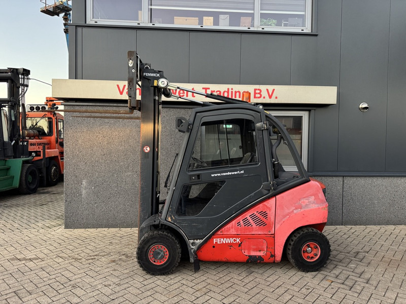 Linde H25D Triplo 590 Freelift / Sideshift / Vorkversteller VW Diesel 2007 - Xe nâng diesel: hình 5 Linde H25D Triplo 590 Freelift / Sideshift / Vorkversteller VW Diesel 2007 - Xe nâng diesel: hình 5