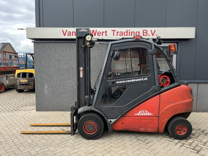 Linde H30T Duplo 360 Sideshift LPG 2005 - Xe nâng gas: hình 1 Linde H30T Duplo 360 Sideshift LPG 2005 - Xe nâng gas: hình 1