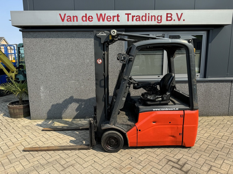 Linde Linde E16-01 Triplo 435 Freelift/Sideshift Elektrisch 2014 - Xe nâng điện: hình 1 Linde Linde E16-01 Triplo 435 Freelift/Sideshift Elektrisch 2014 - Xe nâng điện: hình 1