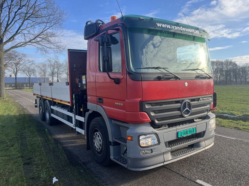 Mercedes-Benz ACTROS 2832 - MKG HKL140 - automaat - EURO5 -lift/stuur as - 600dkm - 2006 - Xe tải thùng lửng/ Phẳng, Xe cẩu tự hành: hình 4 Mercedes-Benz ACTROS 2832 - MKG HKL140 - automaat - EURO5 -lift/stuur as - 600dkm - 2006 - Xe tải thùng lửng/ Phẳng, Xe cẩu tự hành: hình 4