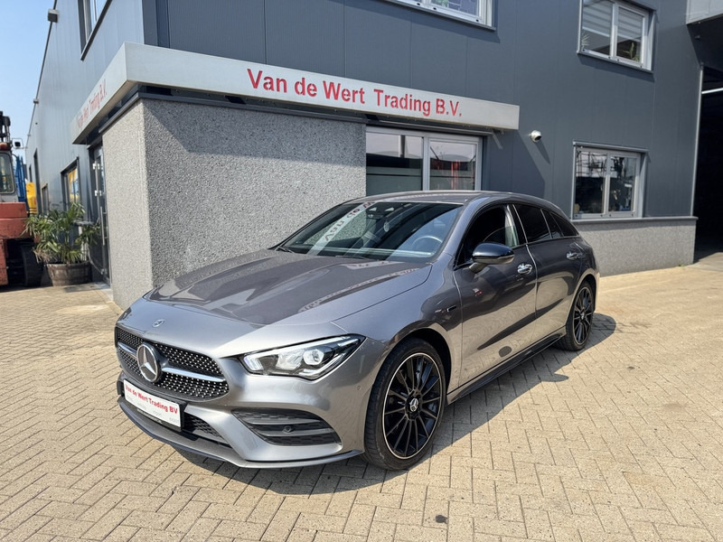 Mercedes-Benz CLA-Klasse 250e Shooting Brake Hybride Amg Pakket Night Pakket Burmester Audio Automaat 2021 APK 8-2027 - Xe hơi: hình 1 Mercedes-Benz CLA-Klasse 250e Shooting Brake Hybride Amg Pakket Night Pakket Burmester Audio Automaat 2021 APK 8-2027 - Xe hơi: hình 1