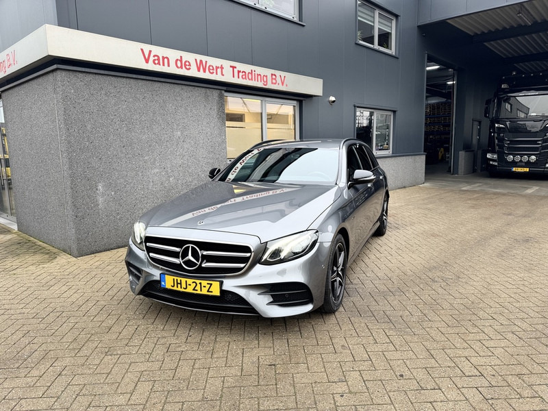 Mercedes-Benz E-Klasse Estate 300 de AMG Line 2020 Led / ACC / Leder - Xe hơi: hình 2 Mercedes-Benz E-Klasse Estate 300 de AMG Line 2020 Led / ACC / Leder - Xe hơi: hình 2