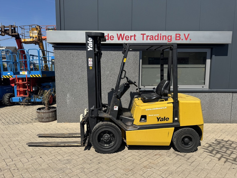 Yale GDP30TP - Xe nâng diesel: hình 1 Yale GDP30TP - Xe nâng diesel: hình 1