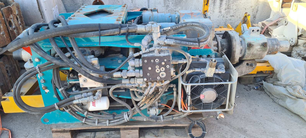 Eurodrill RHV 2400 vibration rotary head - Giàn khoan: hình 3 Eurodrill RHV 2400 vibration rotary head - Giàn khoan: hình 3