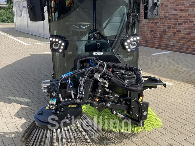 RASCO LYNX - Xe quét đường: hình 2 RASCO LYNX - Xe quét đường: hình 2