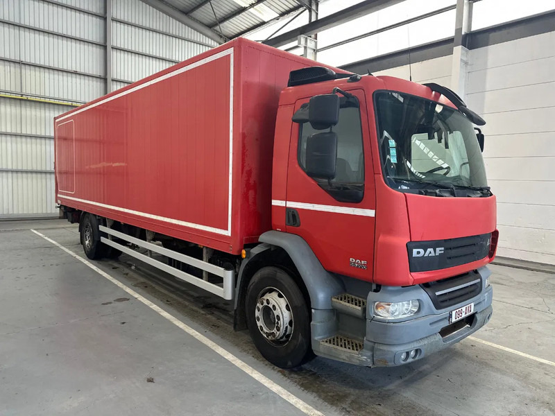 DAF LF 55.220 MANUEL - Xe tải hộp: hình 5 DAF LF 55.220 MANUEL - Xe tải hộp: hình 5