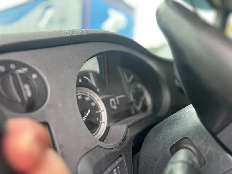 Xe tải thùng mui bạt DAF XF 440 DAF XF 440 6x2 / SUPERSPACECAB / KOMBI MIT ANHANGER SCHMITZ 2016 / DURCHLADEN / 2 STUCK: hình 16 Xe tải thùng mui bạt DAF XF 440 DAF XF 440 6x2 / SUPERSPACECAB / KOMBI MIT ANHANGER SCHMITZ 2016 / DURCHLADEN / 2 STUCK: hình 16