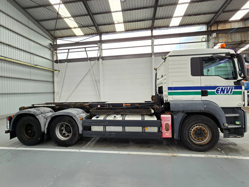 MAN TGS 28.440 6x2 / EURO 5 / AIRCO / LIFTAS / 10 roues - 10 tyres - Xe tải khung gầm: hình 4 MAN TGS 28.440 6x2 / EURO 5 / AIRCO / LIFTAS / 10 roues - 10 tyres - Xe tải khung gầm: hình 4