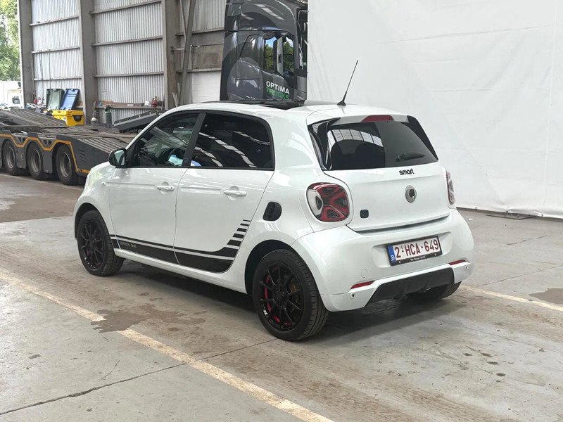 Smart Forfour ONE EQ / 100% ELECTRIC / BRABUS ALLOY WHEELS /EDITION ONE - Xe hơi: hình 3 Smart Forfour ONE EQ / 100% ELECTRIC / BRABUS ALLOY WHEELS /EDITION ONE - Xe hơi: hình 3
