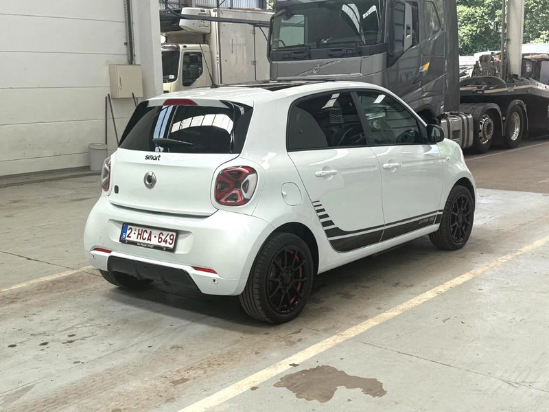 Smart Forfour ONE EQ / 100% ELECTRIC / BRABUS ALLOY WHEELS /EDITION ONE - Xe hơi: hình 5 Smart Forfour ONE EQ / 100% ELECTRIC / BRABUS ALLOY WHEELS /EDITION ONE - Xe hơi: hình 5